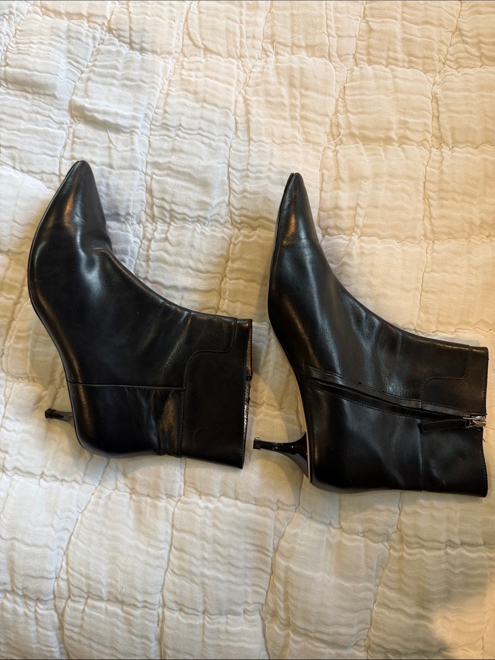 Zara Black Pointed Toe Leather Ankle Booties